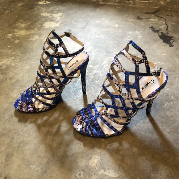 Snake Print Multi Color Heels - Picture 2 of 4